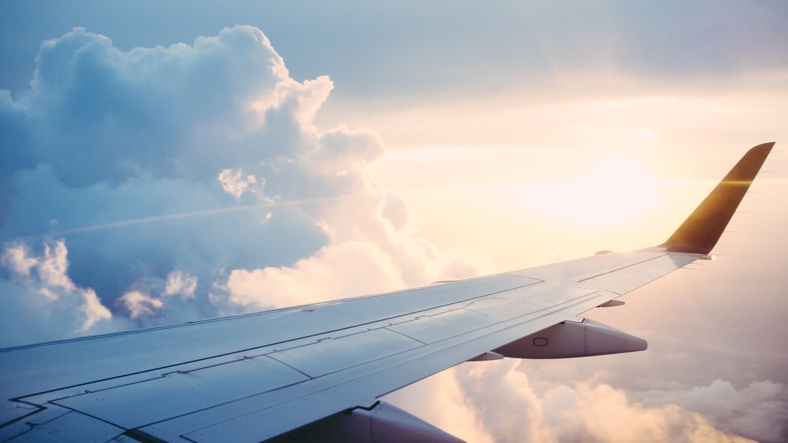 Moving Abroad? Here's Your U.S. Tax Checklist Before You Leave